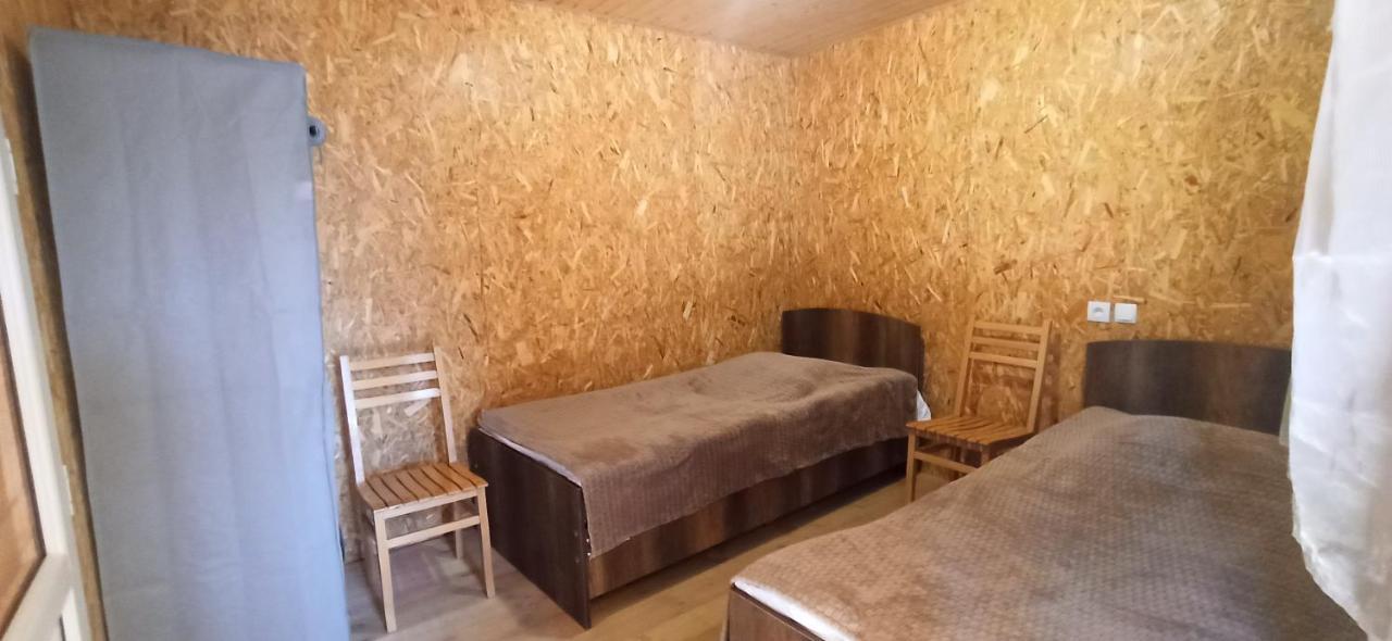 Guesthouse Sagrila Omalo Eksteriør bilde