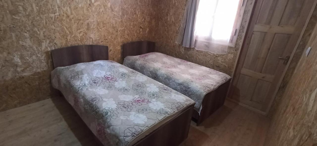 Guesthouse Sagrila Omalo Eksteriør bilde